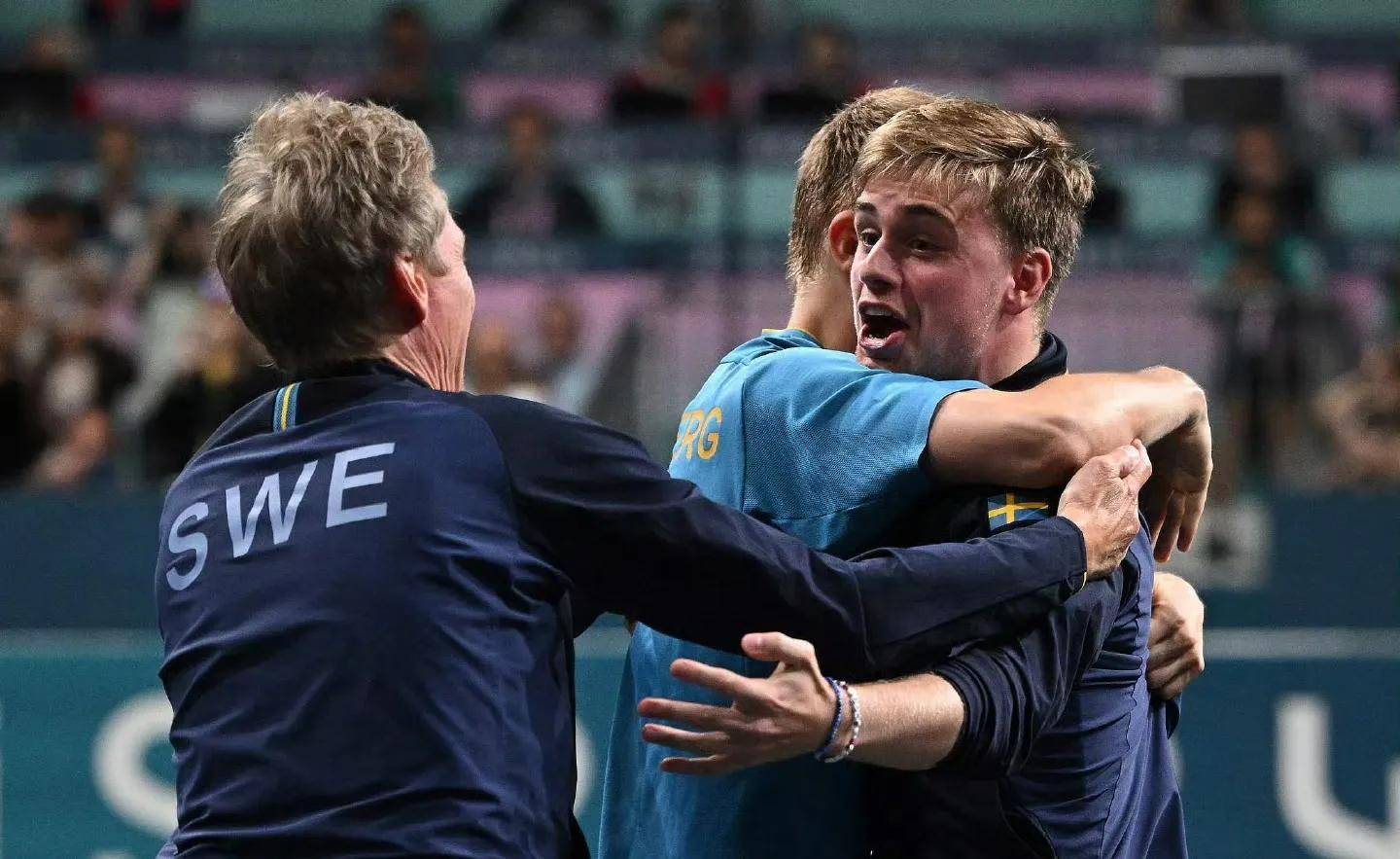 德国队完胜英格兰队,张本智和统治全场的简单介绍 德国队完胜英格兰队,张本智和统治全场的简单介绍