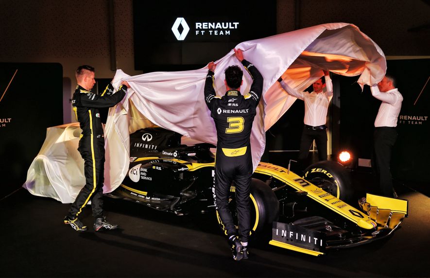 雷诺车队翻盘法拉利，诺里斯带队取胜