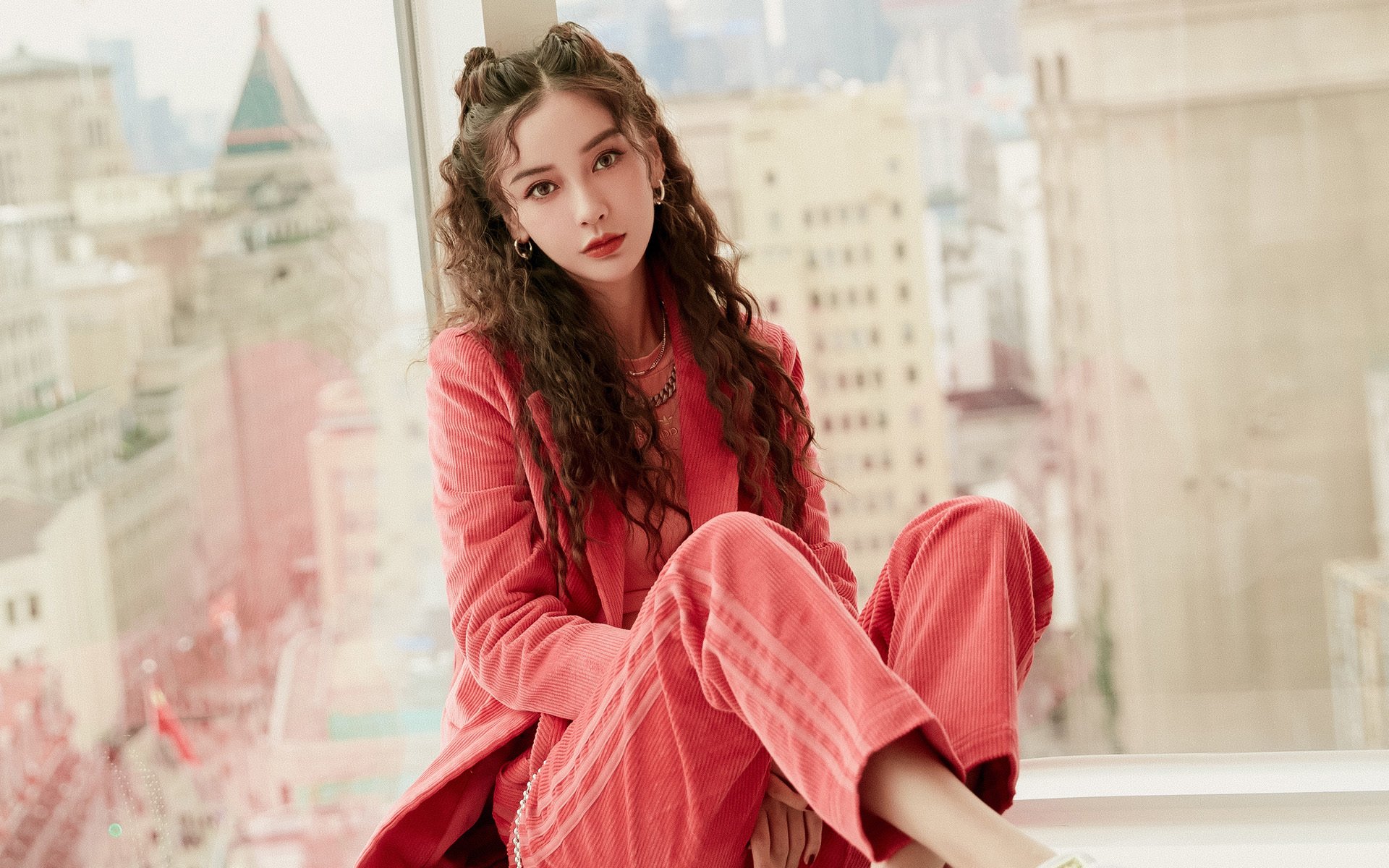 不可复制的英雄剧本，当太阳险胜上海，乔治接管季后赛