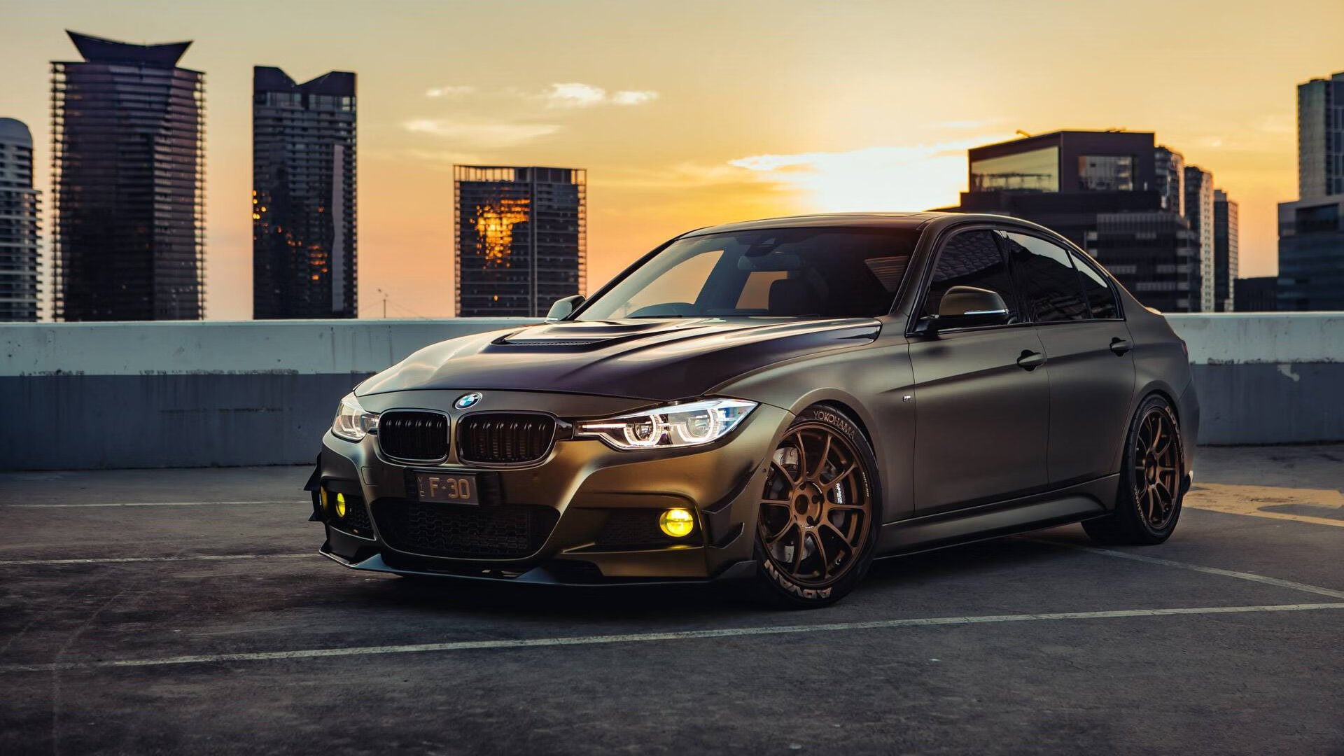 蓝调狂想曲与冰封的沉默，当乔治的火焰点燃麦迪逊花园