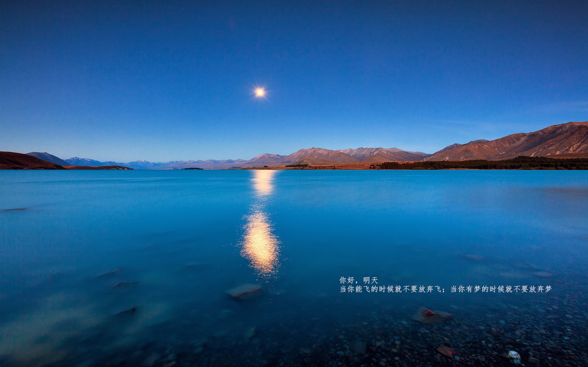 总决赛之夜，布克的每个脚步都在重写教科书