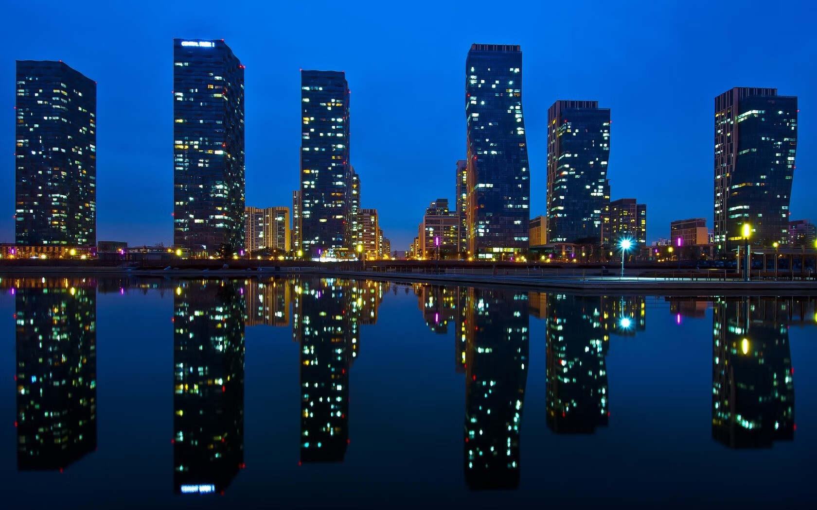 时间的织布机，斯通斯在抢七之夜编织的防守诗篇